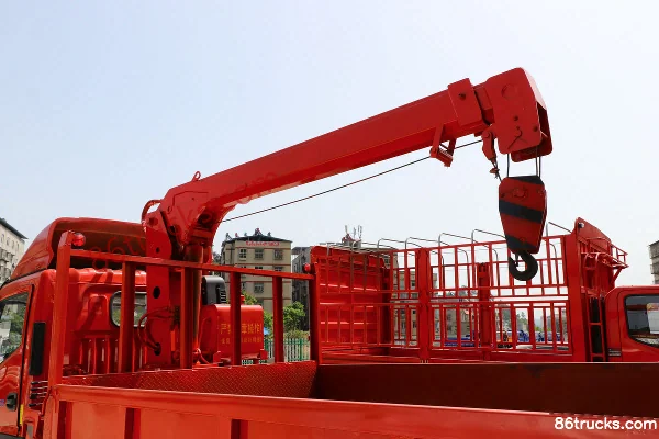 Shifeng Fengchi 1800 4X2(6 roues) 110 ch truck with crane Châssis (2) | 86Trucks