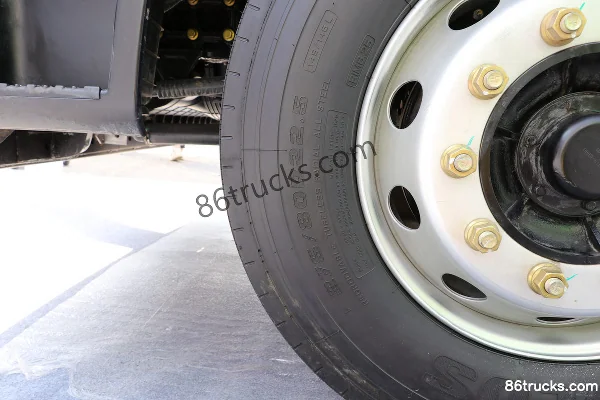 Dongfeng Commercial Vehicle Tianjin KR 230 hp 4X2(6 wheels) Vacuum Sweeper Truck (China VI) (Haide Brand) Chassis (1) | 86Trucks