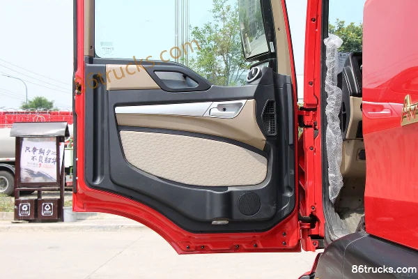 Sinotruk HOWO TX 250 ch 4X2(6 roues) camion porteur à ridelles 6,92 m (China VI) Cabine (3) | 86Trucks