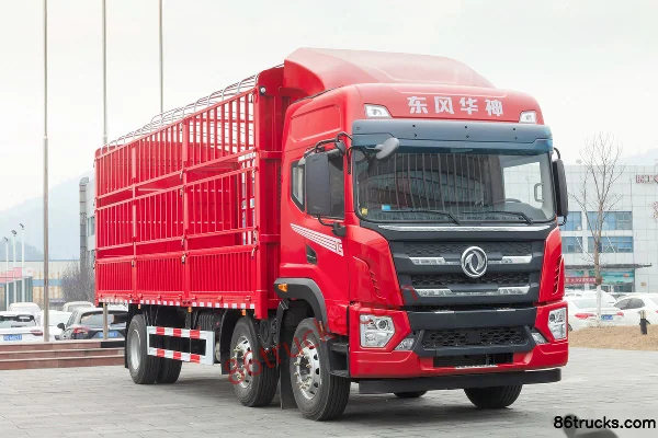 Dongfeng T5 Light Express 270hp 6X2(8 wheels) 7.9m double-row stake truck (4.33 ratio) Exterior