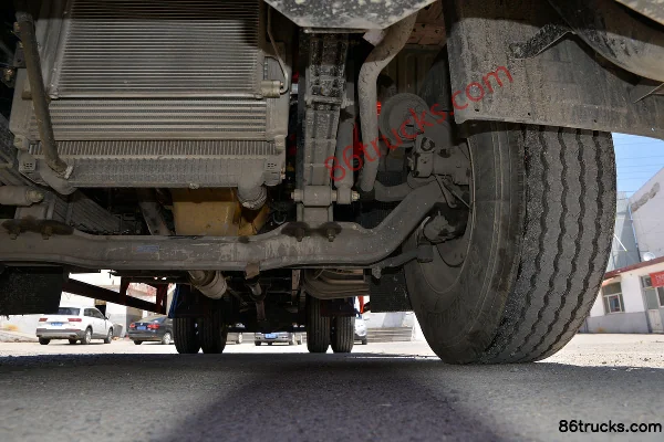 Dongfeng Duolika D9 200 ch 4X2(6 roues) camion plateau (China VI) Châssis (3) | 86Trucks