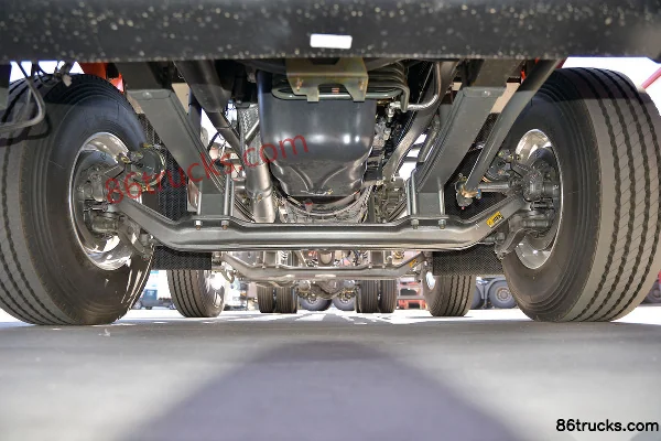 Sinotruk Sitrak G7 Heavy Truck 460 hp 8X4(12 wheels) 9.52 m Flatbed Cargo Truck Chassis (1) | 86Trucks