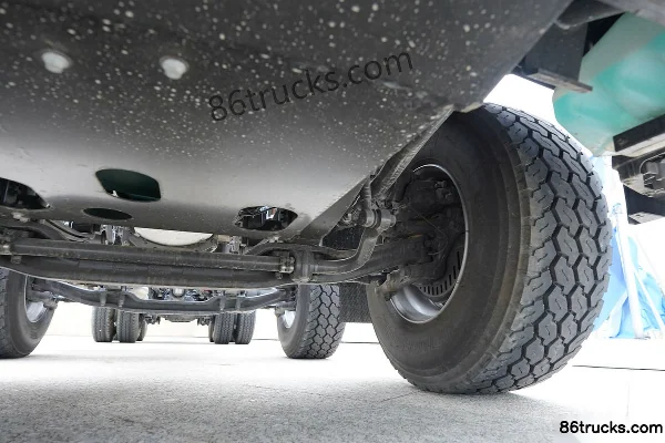 Volvo New FMX Heavy Truck 540 hp 8X4(12 wheels) Construction Truck Chassis (China VI) (3) | 86Trucks