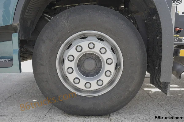 Volvo New FM Heavy Truck 500 hp 6X4(10 wheels) Tractor Truck (FM500 62T B) Chassis (2) | 86Trucks