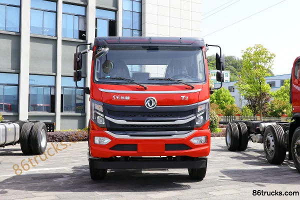 Dongfeng T3 Composite Edition 200 hp 4X2(6 wheels) 6.85m Semi-Sleeper Flatbed Truck Exterior (2) | 86Trucks