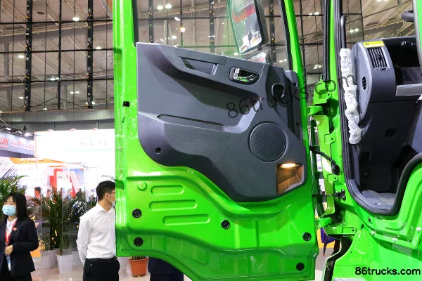 SANY Heavy Industry C8 31T 5.4m Electric Dump Truck 422.88kWh 8X4(12 wheels) Cab (2) | 86Trucks