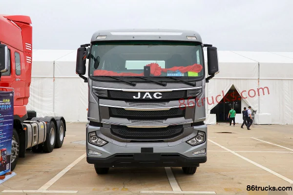 JAC Gallop A5W camion lourd 480 ch 6X4(10 roues) tracteur routier (toit plat) Extérieur (2) | 86Trucks