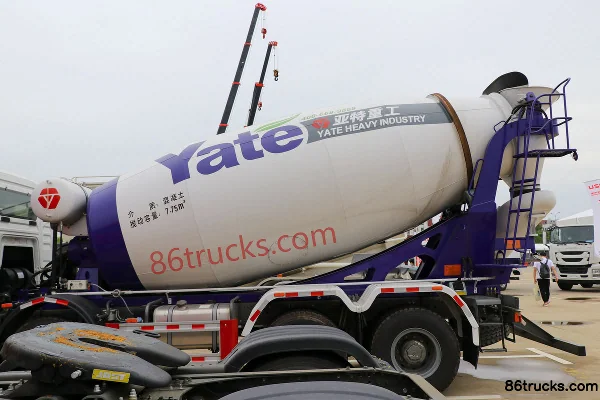 Sinotruk Sitrak G5 350 ch 8X4(12 roues) camion malaxeur 7,75 m³ (marque Yate) Carrosserie (1) | 86Trucks