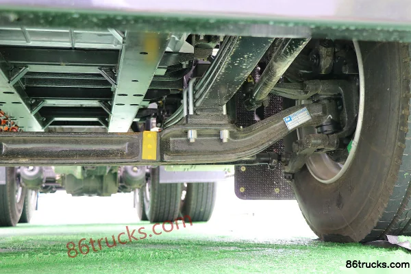 BYD Q3 26T 6X4(10 wheels) Pure Electric Tractor Truck Chassis (3) | 86Trucks