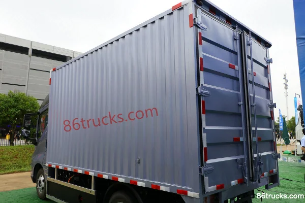 BYD T5D 4.5T 4.03m Single Row Pure Electric Van Light Truck 85kWh 4X2(6 wheels) Body (1) | 86Trucks