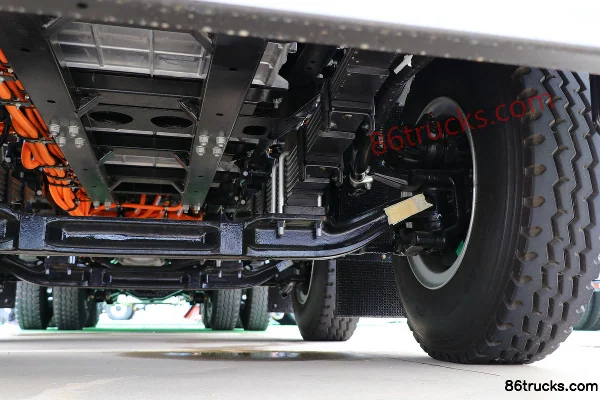 BYD T31 31T 8X4(12 wheels) 5.6m Electric Dump Truck Chassis (3) | 86Trucks