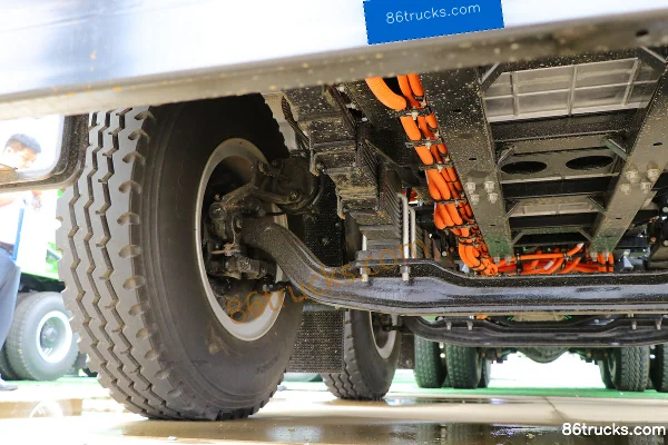 BYD T31 31T 8X4(12 wheels) 7m³ Concrete Mixer Truck (CIMC Jiangmen) Chassis (2) | 86Trucks
