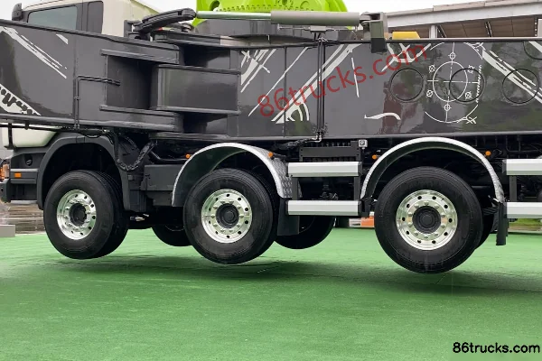 Scania R620 620hp 14X4(26 wheels) 7 Axle 101m Concrete Pump Truck (ZOOMLION) Cab (1) | 86Trucks