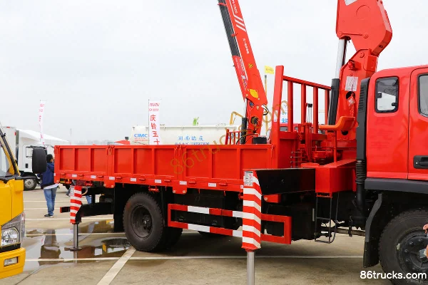 Foton Big King Kong ES5 190hp 4X2(6 wheels) Truck-mounted Crane (Zhongtao Brand) Chassis (3) | 86Trucks