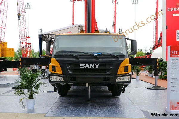 SANY 100-ton 5-axle Truck Crane Exterior (2) | 86Trucks