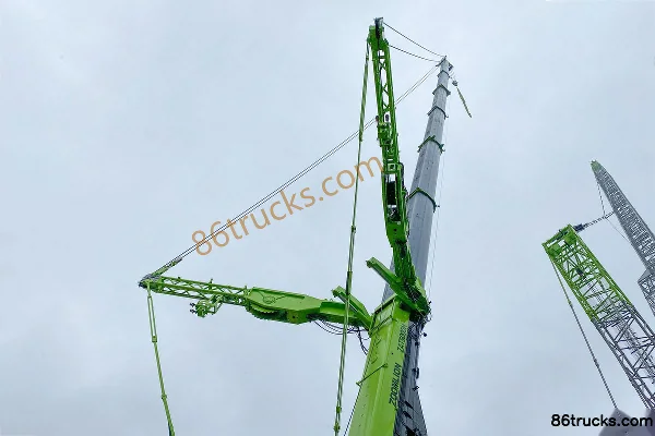 ZOOMLION 500-ton 6-axle All-terrain Crane Cab (1) | 86Trucks