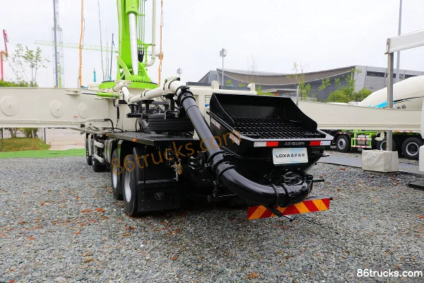 Foton Auman EST 470 hp 8X4(12 wheels) L10 62m Concrete Pump Truck (China VI) (Laisa Brand) Exterior (3) | 86Trucks