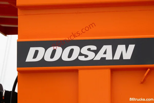 Doosan DT90B 430 hp 6X4(10 wheels) Mining Dump Truck Chassis (3) | 86Trucks