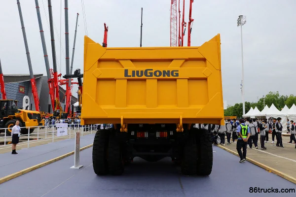 LiuGong DW90A-H 480 hp 6X4(10 wheels) Mining Dump Truck Exterior (3) | 86Trucks