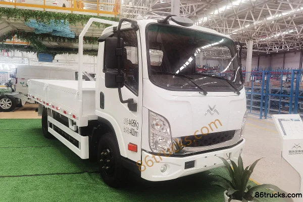 New Gonow Shuaichi 4.5T 4.15m single-row pure electric stake truck 80.64kWh 4X2(6 wheels) Exterior (2) | 86Trucks