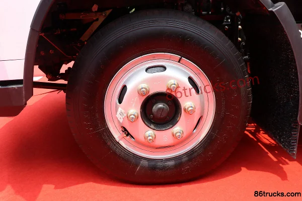 Dongfeng Furika F6 hybride 150 ch 4X2(6 roues) camion frigorifique 4,05 m (automatique) (China VI) Cabine (2) | 86Trucks