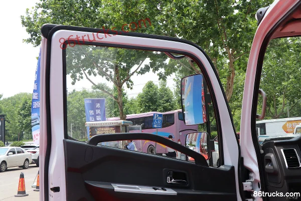 Dongfeng Furika F6 hybride 150 ch 4X2(6 roues) camion frigorifique 4,05 m (automatique) (China VI) Châssis (2) | 86Trucks