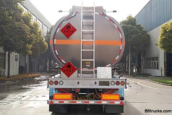 CIMC Lingyu CIMC Lingyu 38 m³ tanker semi-trailer