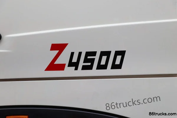 Sinotruk HOWO T7H Heavy Truck 440hp 10X4(14 wheels) Knuckle Boom Crane Truck (Hongchang Tianma Brand) (H4500) Chassis (2) | 86Trucks