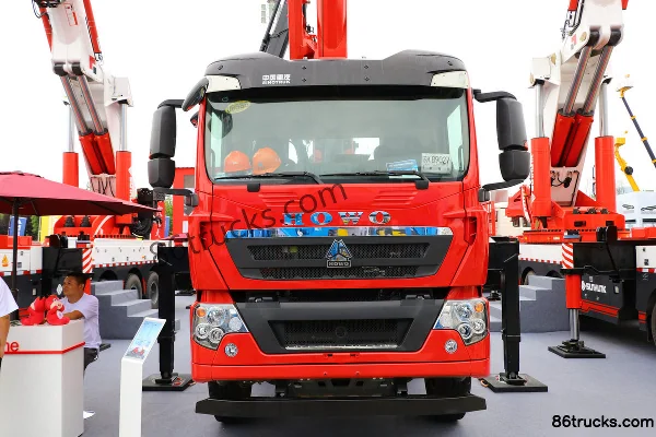 Sinotruk HOWO TX Heavy Truck 350hp 8X4(12 wheels) Truck Mounted Crane (China VI) (Hongchang Tianma Brand) (S3505) Exteri