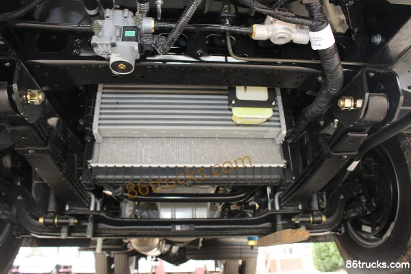 Foton Aoling Express 156 ch 4X2(6 roues) 4,08 m camion frigorifique (China VI) (marque Zhongdakai) Châssis (1) | 86Trucks