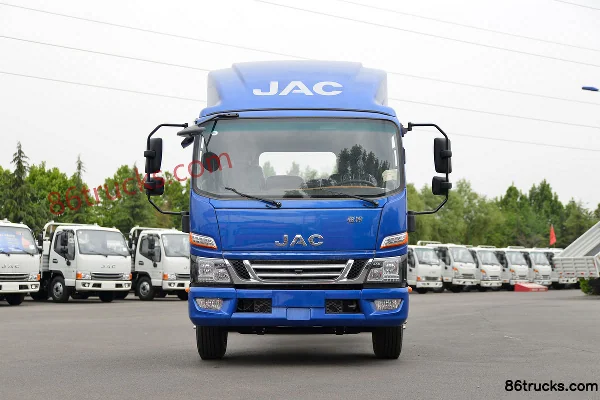JAC Junling A8 160hp 4X2(6 wheels) 3.85m Crew Cab Stake Truck (China VI) Exterior (2) | 86Trucks