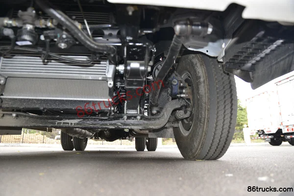 JAC Shuailing Q6 160 hp 4X2(6 wheels) 4.12m Single-row Van Truck (China VI) (All-aluminum Cargo Box) Chassis (3) | 86Trucks