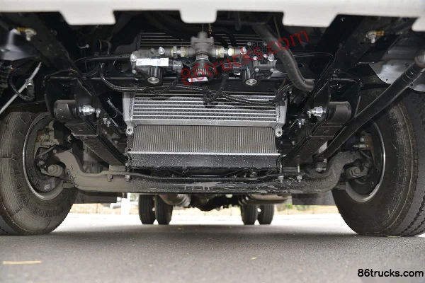 JAC Shuailing Q6 160 hp 4X2(6 wheels) 4.12m Single-row Van Truck (China VI) (All-aluminum Cargo Box) Chassis (1) | 86Trucks
