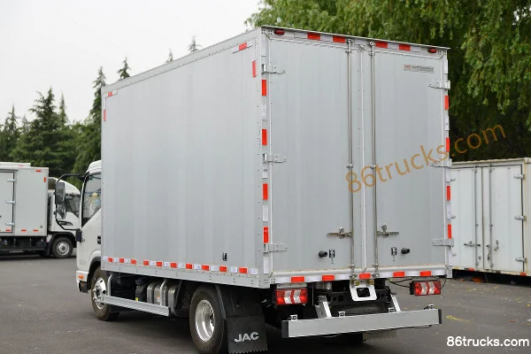 JAC Shuailing Q6 160 hp 4X2(6 wheels) 4.12m Single-row Van Truck (China VI) (All-aluminum Cargo Box) Body (3) | 86Trucks