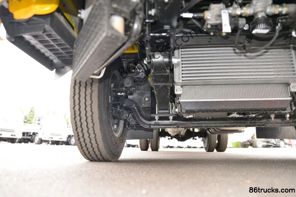 JAC Shuailing K340 120 hp 4X2(6 wheels) 3.2m double-row flatbed light truck Chassis (2) | 86Trucks