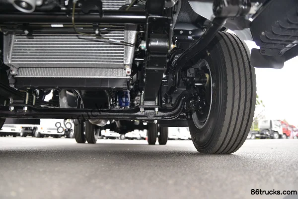 JAC Junling V5 116 hp 4X2(6 wheels) 4.18m Single Row Stake Truck Chassis (3) | 86Trucks