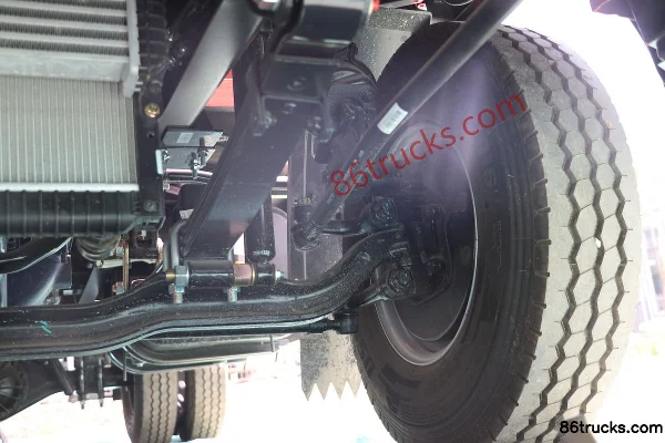 Sinotruk HOWO Hanjiang 130 hp 4X2(6 wheels) 4.15m Single Row Van Light Truck Chassis (3) | 86Trucks