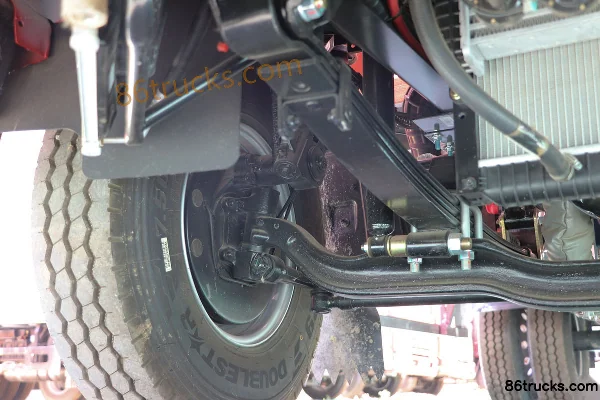 Sinotruk HOWO Hanjiang 130 hp 4X2(6 wheels) 4.15m Single Row Van Light Truck Chassis (2) | 86Trucks