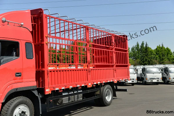 JAC Dewos V9 170hp 4X2(6 wheels) 6.8m Half-row Stake Truck Body (1) | 86Trucks
