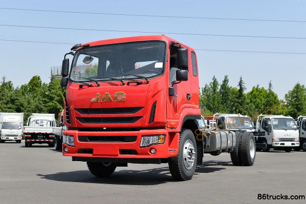 JAC Dewos Q9 220 hp 4X2(6 wheels) 5.48m Cab-over Stake Cargo Truck Exterior (3) | 86Trucks