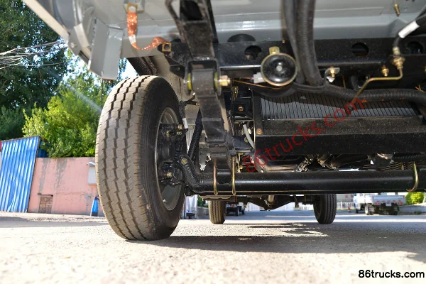 Kama Ruiling 1,3 L 91 ch 4X2(6 roues) essence camion plateau double cabine 2,55 m (China VI) Châssis (2) | 86Trucks