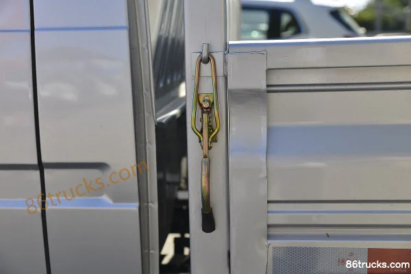 Kama Ruiling 1,3 L 91 ch 4X2(6 roues) essence camion plateau double cabine 2,55 m (China VI) Carrosserie (3) | 86Trucks