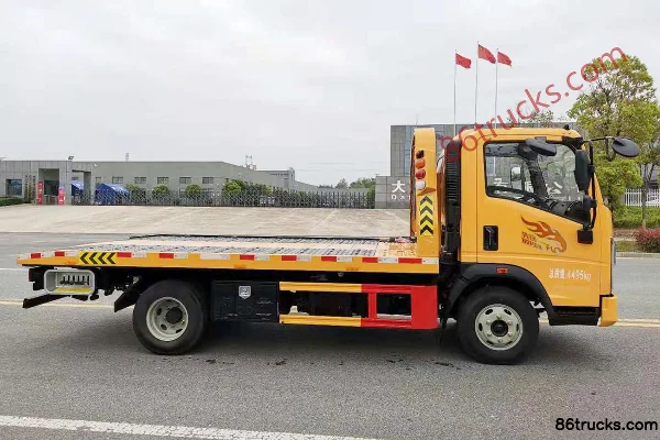 Sinotruk Haoman H3 130 hp 4X2(6 wheels) wrecker (Runzhixing brand) Exterior (2) | 86Trucks
