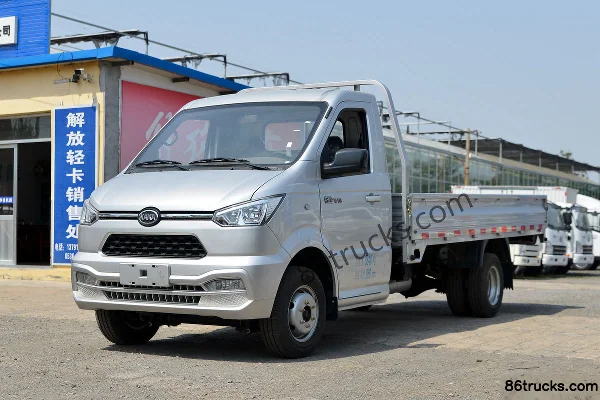 Kama Ruijie 1.6L 122hp 4X2(6 wheels) 3.7m Single Row Stake Micro Truck (China VI) Exterior (3) | 86Trucks