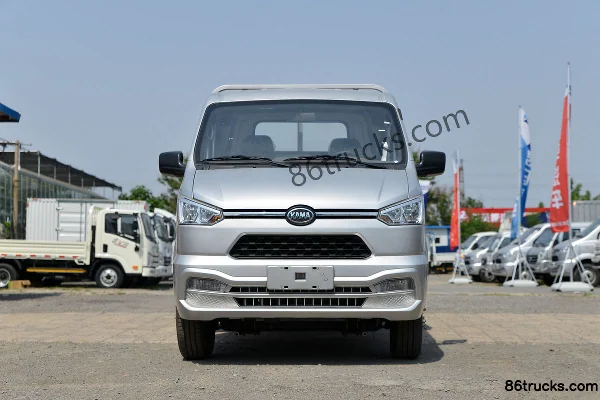 Kama Ruijie 1.6L 122hp 4X2(6 wheels) 3.7m Single Row Stake Micro Truck (China VI) Exterior (2) | 86Trucks