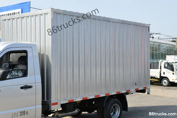 Kama Ruijie 1.5L 113hp 4X2(6 wheels) Gasoline 2.5m Double Row Van Mini Truck (China VI) Body (1) | 86Trucks