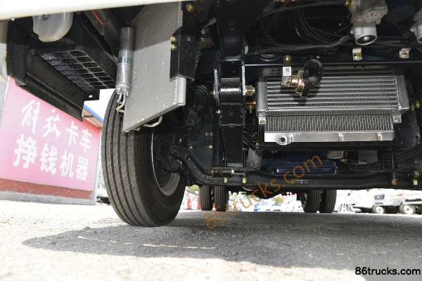 Kama Kaijie M3 Startup Edition 110 hp 4X2(6 wheels) 4.2m Single Row Van Light Truck Chassis (2) | 86Trucks