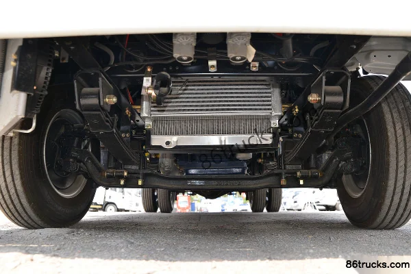 Kama Kaijie M3 Startup Edition 110 hp 4X2(6 wheels) 4.2m Single Row Van Light Truck Chassis (1) | 86Trucks