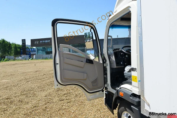 Sinotruk HOWO Tongshuai 160 ch 4X2(6 roues) camion frigorifique 4,1 m (China VI) (frigo Luye) Cabine (1) | 86Trucks
