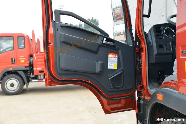 Sinotruk HOWO Hanjiang 170 ch 4X2(6 roues) camion porteur à ridelles 5,2 m cabine avec couchette (2) | 86Trucks